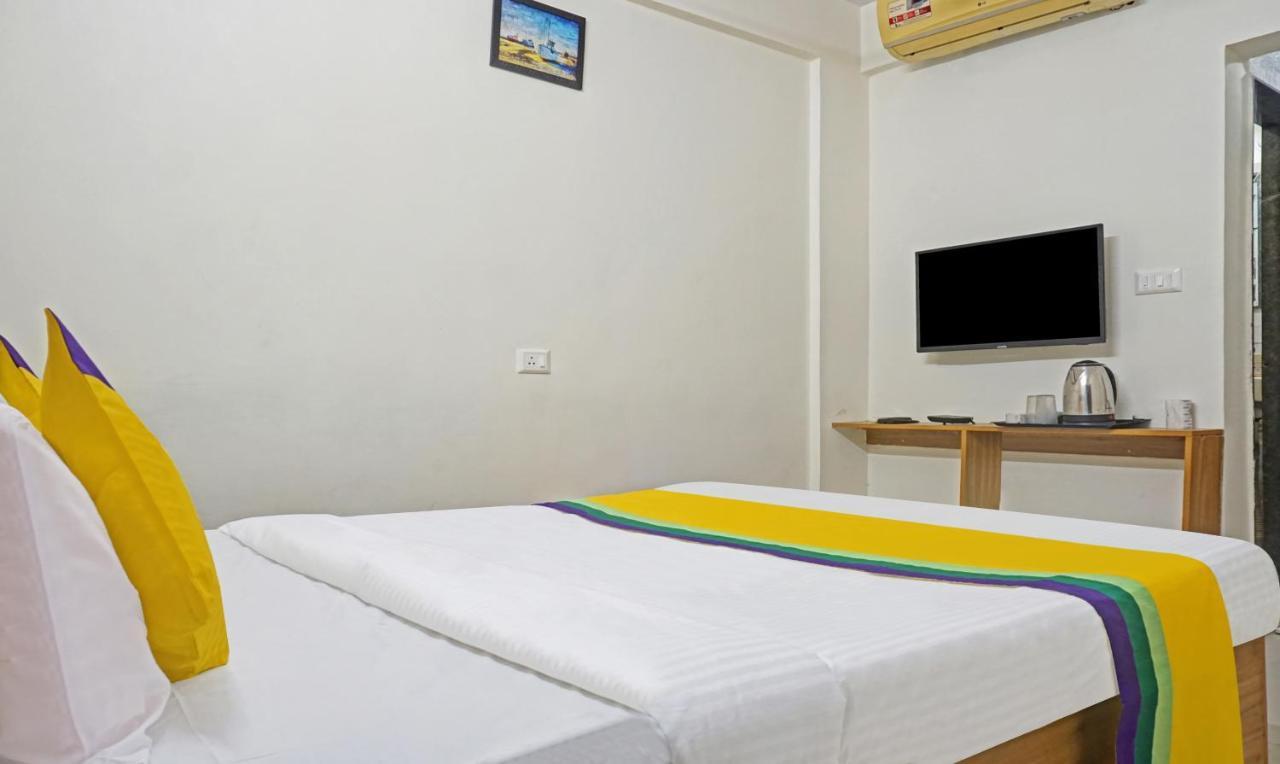 Itsy Hotels Ay Plus Hotels Kharadi Bagian luar foto